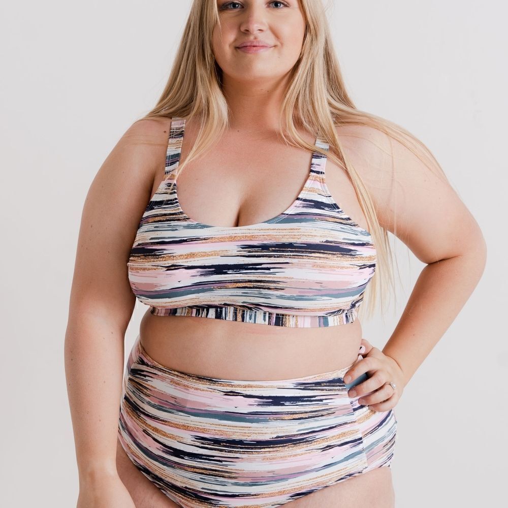 Athletic Bikini Swimsuit Top Small Adjustable Stripes - Picture 11 of 15